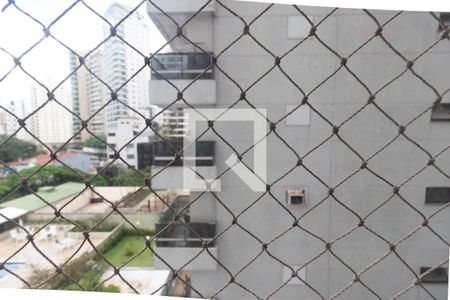 Apartamento à venda com 230m², 3 quartos e 3 vagas Apartamento à venda com 230m², 3 quartos e 3 vagasVista