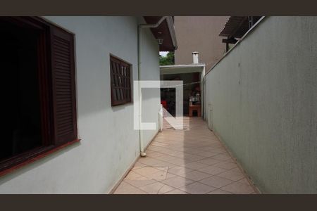 Casa à venda com 299m², 3 quartos e 2 vagasQuintal