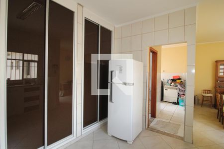 Casa à venda com 225m², 4 quartos e 2 vagasCozinha