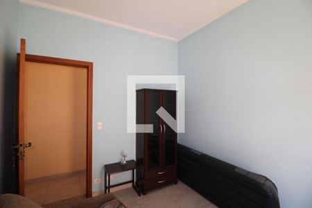 Casa à venda com 225m², 4 quartos e 2 vagasQuarto 4