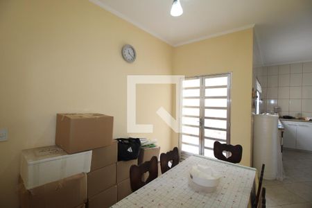 Casa à venda com 225m², 4 quartos e 2 vagasCozinha