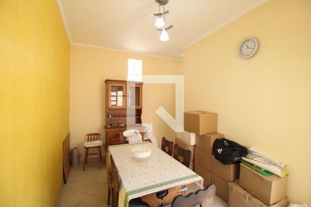 Casa à venda com 225m², 4 quartos e 2 vagasCozinha