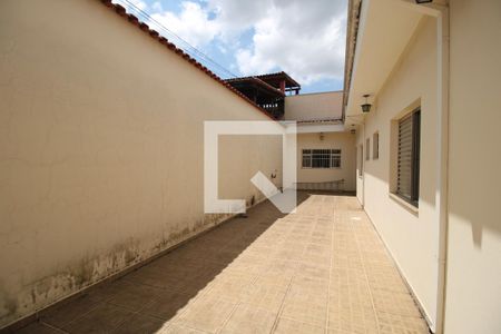 Casa à venda com 225m², 4 quartos e 2 vagasárea externa - quarto 4