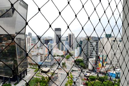 Vista da varanda de apartamento para alugar com 1 quarto, 28m² em Pinheiros, São Paulo