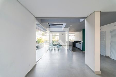 Apartamento para alugar com 37m², 2 quartos e 1 vaga Apartamento para alugar com 37m², 2 quartos e 1 vagaÁrea comum - Salão de Festas