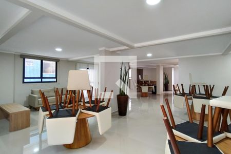 Apartamento para alugar com 73m², 2 quartos e 1 vaga Apartamento para alugar com 73m², 2 quartos e 1 vagaÁrea comum - Salão de festas