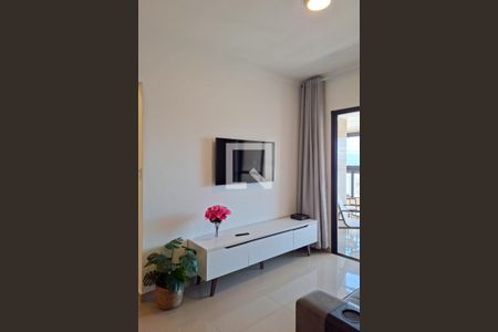 Sala de apartamento para alugar com 2 quartos, 73m² em Mirim, Praia Grande