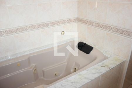 Casa à venda com 157m², 3 quartos e 4 vagasBanheiro da Suíte