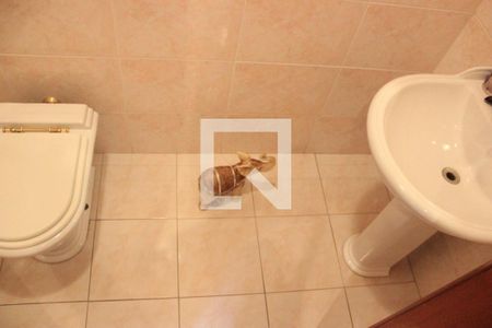 Casa à venda com 157m², 3 quartos e 4 vagasLavabo