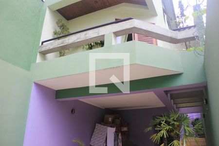 Casa à venda com 157m², 3 quartos e 4 vagasGaragem