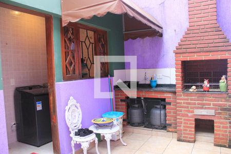 Casa à venda com 157m², 3 quartos e 4 vagasChurrasqueira/Quintal