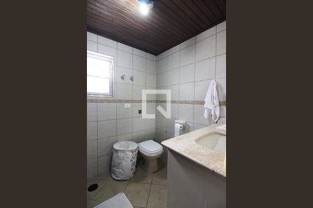 Casa à venda com 344m², 4 quartos e 6 vagasBanheiro Edícula  