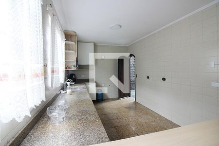 Casa à venda com 344m², 4 quartos e 6 vagasCozinha