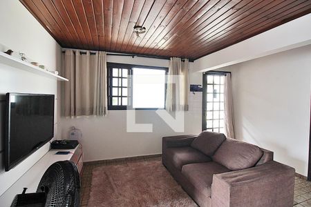 Casa à venda com 344m², 4 quartos e 6 vagasSala Edícula  