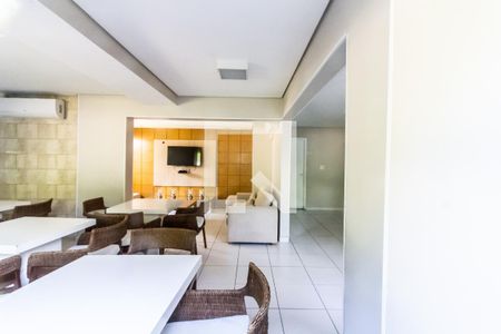 Apartamento à venda com 82m², 3 quartos e 2 vagas Apartamento à venda com 82m², 3 quartos e 2 vagasÁrea comum - Salão de festas