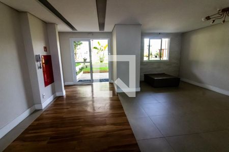 Apartamento à venda com 82m², 3 quartos e 2 vagas Apartamento à venda com 82m², 3 quartos e 2 vagasHall