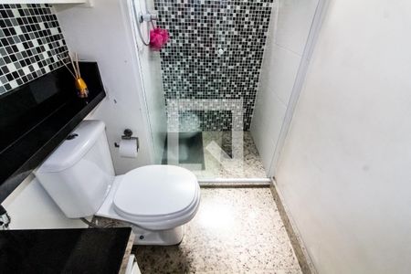Apartamento à venda com 82m², 3 quartos e 2 vagas Apartamento à venda com 82m², 3 quartos e 2 vagasBanheiro
