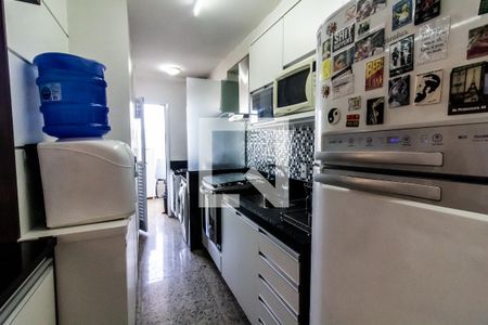 Apartamento à venda com 82m², 3 quartos e 2 vagas Apartamento à venda com 82m², 3 quartos e 2 vagasCozinha