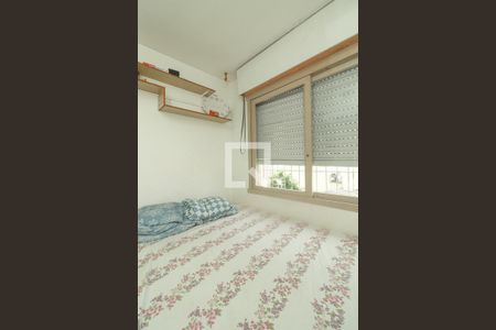 Quarto 1  de apartamento à venda com 2 quartos, 60m² em Rubem Berta, Porto Alegre