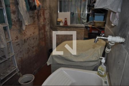 Casa à venda com 150m², 2 quartos e sem vagaÁrea de serviço 