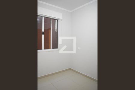 Quarto 2 de casa para alugar com 2 quartos, 60m² em Santa Cândida, Curitiba