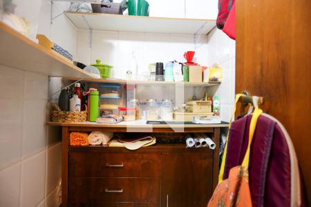 Casa à venda com 250m², 3 quartos e 2 vagasDespensa