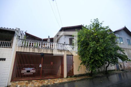 Casa à venda com 250m², 3 quartos e 2 vagasFachada