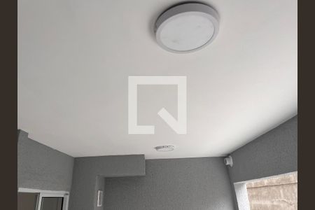 Apartamento à venda com 31m², 1 quarto e sem vaga Apartamento à venda com 31m², 1 quarto e sem vagaSacada