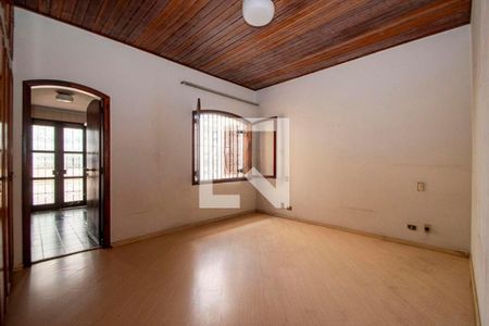 Casa à venda com 250m², 4 quartos e 2 vagas