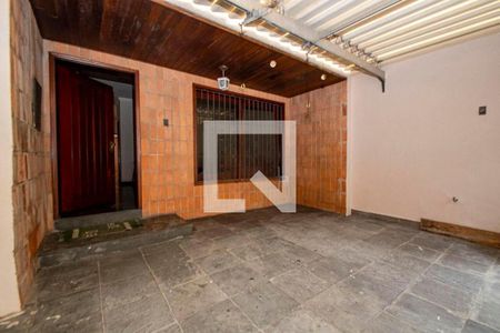 Casa à venda com 250m², 4 quartos e 2 vagas