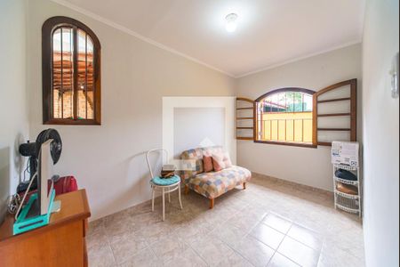 Casa à venda com 336m², 3 quartos e 4 vagas Casa à venda com 336m², 3 quartos e 4 vagasQuarto 2