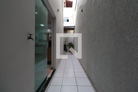 Casa à venda com 250m², 3 quartos e 4 vagasQuintal