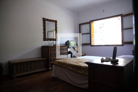 Casa à venda com 364m², 3 quartos e 7 vagasQuarto 2 