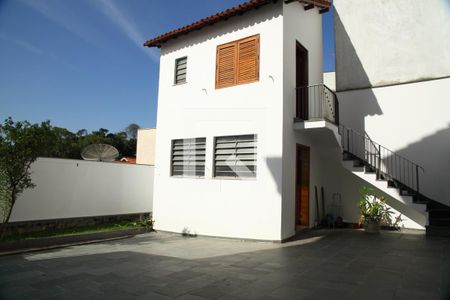 Casa à venda com 364m², 3 quartos e 7 vagasLavanderia/Serviço 