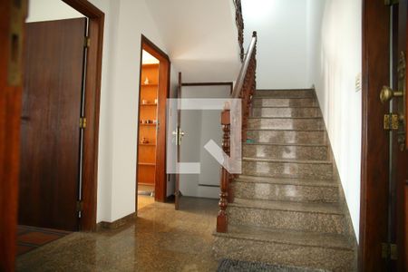Casa à venda com 364m², 3 quartos e 7 vagasAcesso quartos 