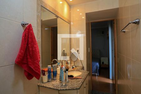 Apartamento à venda com 350m², 4 quartos e 2 vagasBanheiro Quarto