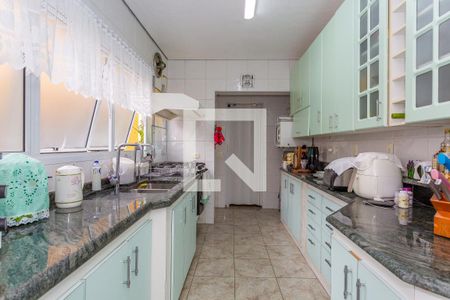 Casa para alugar com 340m², 3 quartos e 4 vagas Casa para alugar com 340m², 3 quartos e 4 vagasCozinha