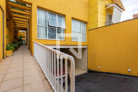 Casa para alugar com 340m², 3 quartos e 4 vagas Casa para alugar com 340m², 3 quartos e 4 vagasEntrada