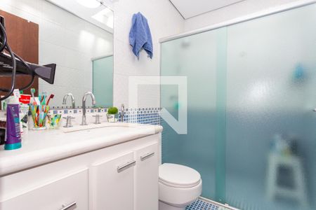 Casa para alugar com 340m², 3 quartos e 4 vagas Casa para alugar com 340m², 3 quartos e 4 vagasBanheiro da Suíte 1