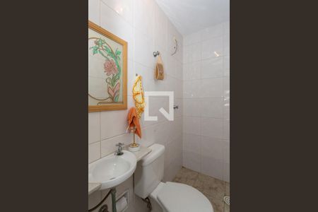 Casa para alugar com 340m², 3 quartos e 4 vagas Casa para alugar com 340m², 3 quartos e 4 vagasBanheiro subsolo