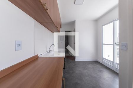 Sala - Cozinha Integrada de apartamento para alugar com 2 quartos, 30m² em Ipiranga, São Paulo