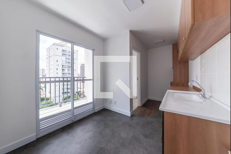 Sala - Cozinha Integrada de apartamento para alugar com 2 quartos, 30m² em Ipiranga, São Paulo