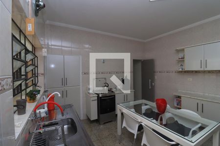 Casa à venda com 150m², 3 quartos e 3 vagasCozinha