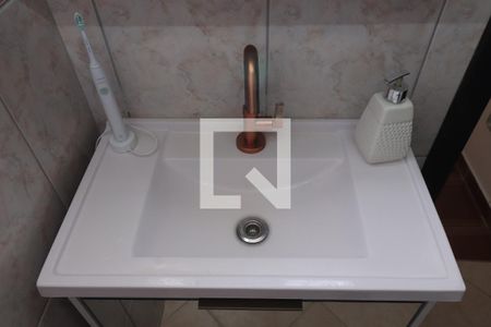 Casa à venda com 150m², 3 quartos e 3 vagasBanheiro da Suíte 2