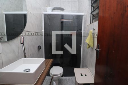 Casa à venda com 150m², 3 quartos e 3 vagasBanheiro da Suíte