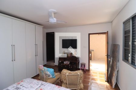 Casa à venda com 150m², 3 quartos e 3 vagasQuarto 2 - Suíte