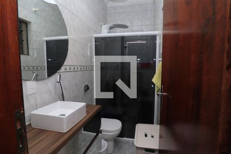 Casa à venda com 150m², 3 quartos e 3 vagasBanheiro da Suíte