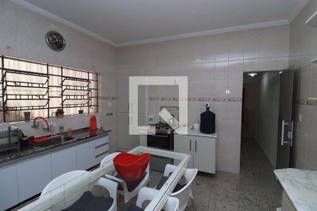 Casa à venda com 150m², 3 quartos e 3 vagasCozinha