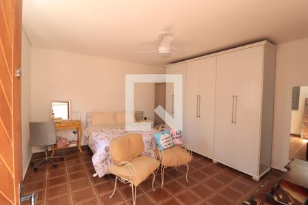 Casa à venda com 150m², 3 quartos e 3 vagasQuarto 2 - Suíte
