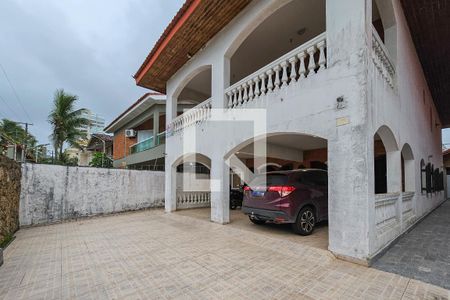 Casa para alugar com 450m², 5 quartos e 6 vagas Casa para alugar com 450m², 5 quartos e 6 vagasQuintal